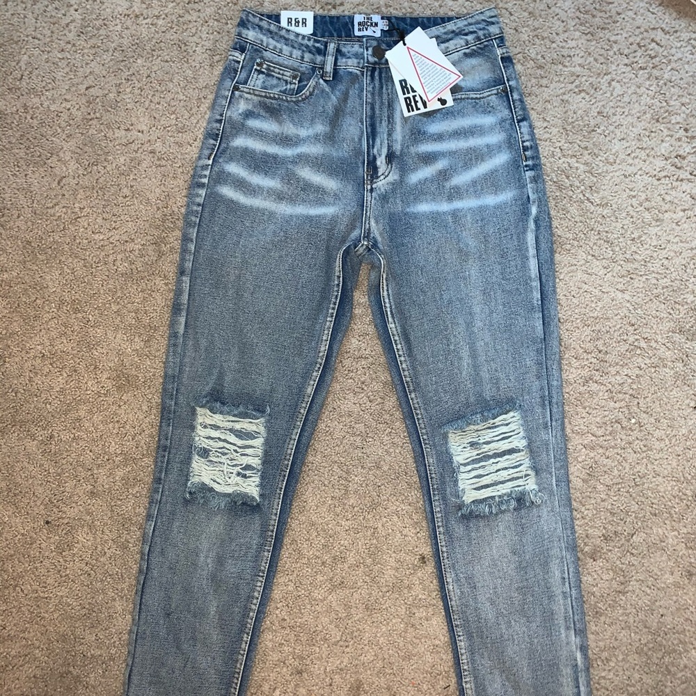amazing mom jeans with distressed knees!